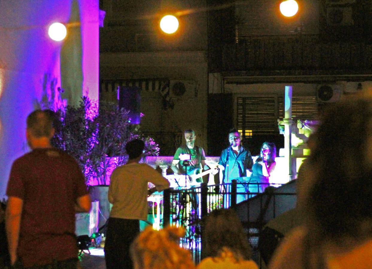 Voyage Recoleta Hostel Buenos Aires Eksteriør billede